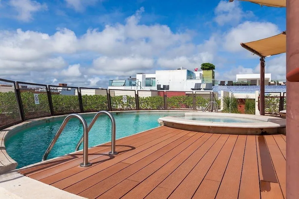 Heliko 101B By Cocobr Otel Playa del Carmen